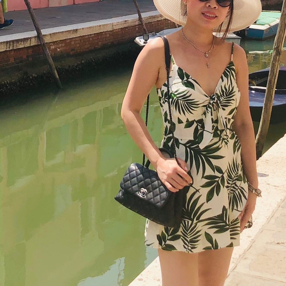 Green romper - Picture 3 of 3